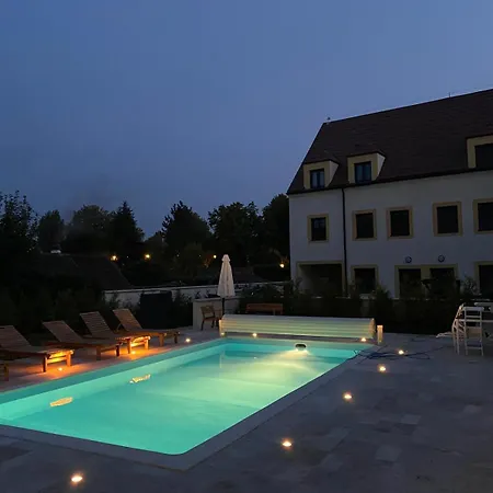 Ref 2 Avec Piscine A 5 Min De Disneyland Paris