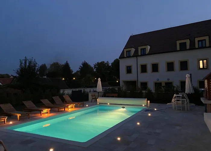 Ref 2 Avec Piscine A 5 Min De Disneyland Paris